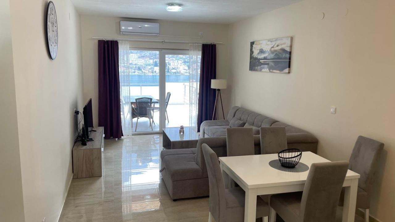 公寓 Seaview Estate Radovic