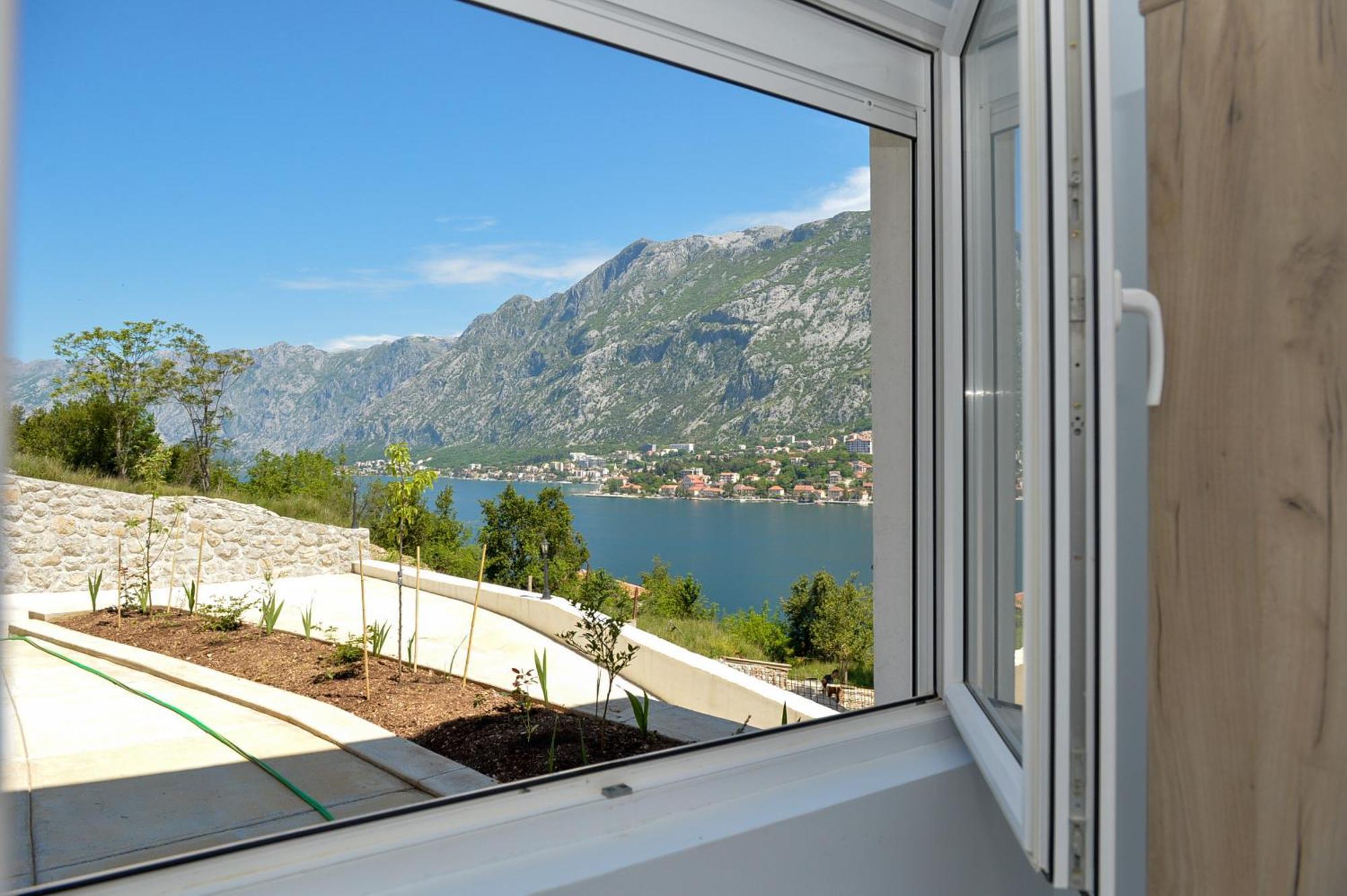 Seaview Estate Radovic Apartman Kotor