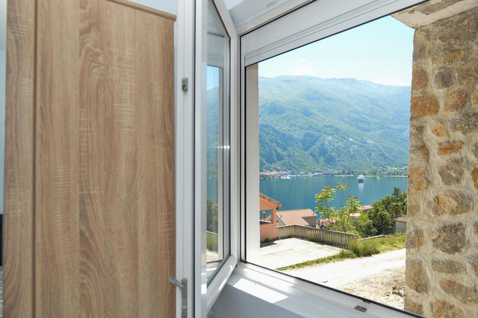 Seaview Estate Radovic Kotor