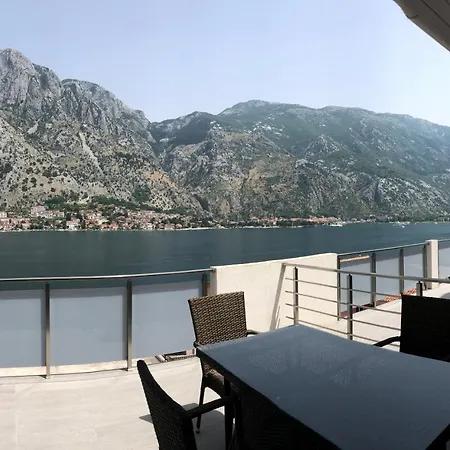 Apartments Seaview Estate Radovic Котор Экстерьер фото